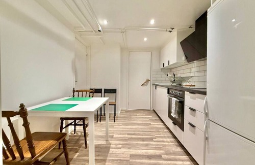 Gothenburg Apartamento | Workers - 3BR - 2 Bath - Parking lot - All-inclusive