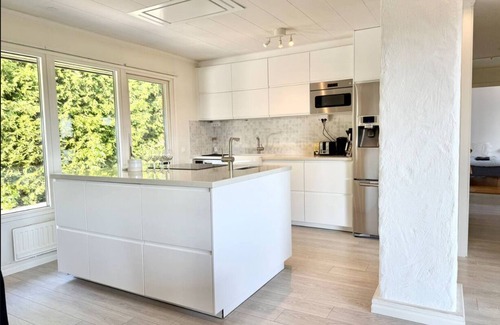 Partille Apartamento | Workers Villa 5BR - 10 Beds - 2 Bath - All inclusive