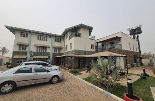 Ibadan Cabina | World Lilies Hotel Events Place