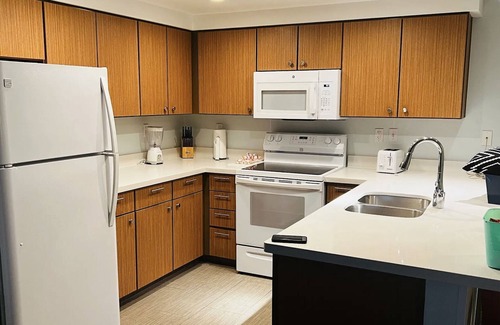 Anaheim Resort Complejo | Worldmark Anaheim 2-bd 2-ba, Murphy bed,sleeps 6, Disneyland June 29-July 6