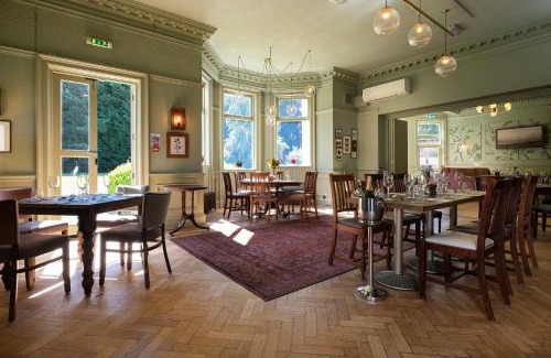 Worplesdon Hotel | Worplesdon Place Hotel