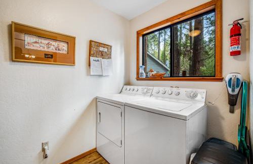 Arnold Casa | Worth The Waite
