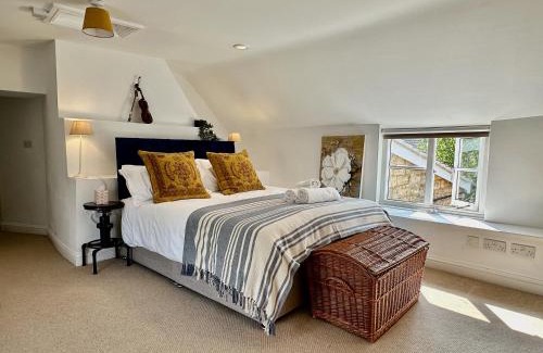 Stamford Casa | Wothorpe House, 4 bed, Stamford Centre by Belmont Places