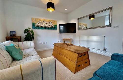 Stamford Casa | Wothorpe House, 4 bed, Stamford Centre by Belmont Places
