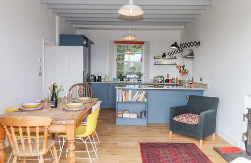 Ilsington Cabaña | WOTTONSBURY, pet friendly, character holiday cottage in Ilsington