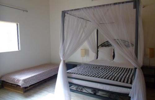 Mbodiene Cama Y Desayuno | WouroBa
