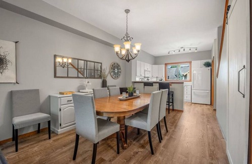 East Kootenay Apartamento | Woven Dreams | Hot Tub | Pool | Slope Side