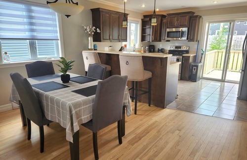 Paradise Casa | WOW! Executive 2-Bedroom 2-Bathroom