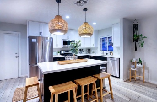 Dobson Ranch Casa | WOW! Luxury Desert Oasis!