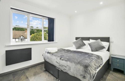 Knaphill Apartamento | Wow!penthouse Discount On Monthly Stays Book Now