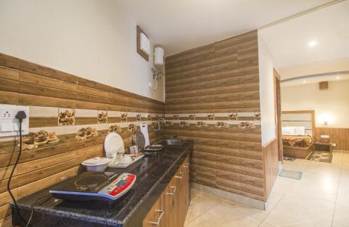 Dharamkot Hotel | WOW STAYZ2 Hotel The Lodge