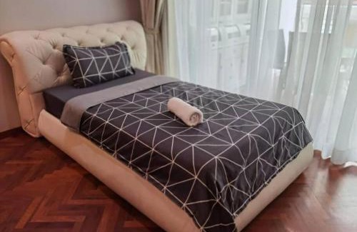 Seri Tanjung Pinang Apartamento | WOW Strait Quay Luxury Suite Room