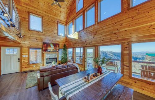Gatlinburg - Pigeon Forge Casa | WOW, that View! NEW Luxury Cabin - Hot Tub - Pool Access - Game Room