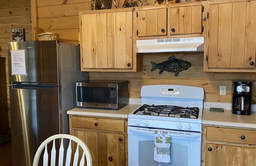 Hiawassee Cabina | $ 75Nt 4 / 29-5 / 2 Vista WOW! Lago / Mtn Vista Bañera de hidromasaje 50 "TV Fire Pit
