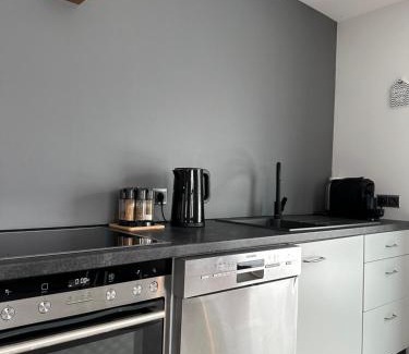 Straubing Apartamento | WPA Apartments - Zimmer- Modernes Apartment mit Parkplatz,WiFi,Netflix