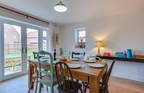 Holt Casa | Wren Drive