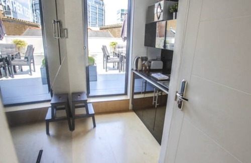 Bishopsgate Apartamento | Estudio-De Lujo-Baño Privado-Balcón-Wren's Studio