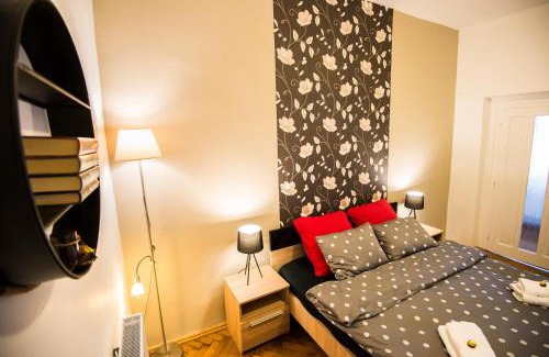 Arad Apartamento | Writer s street residence