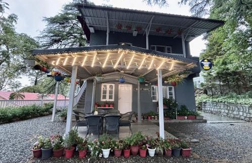 The Mall Road Chalet De Esquí | Writers Chalet, Mussoorie- Opposite Wynberg Allen, 5 mins to mall road