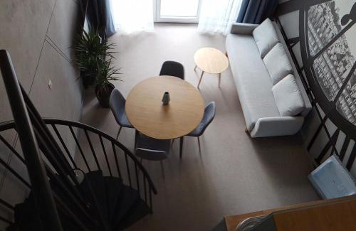 Fabryczna Apartamento | Wroclove Airport Loft