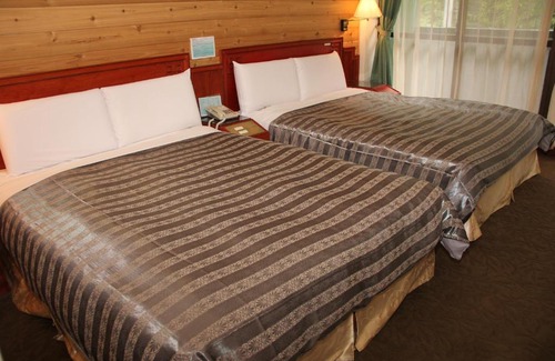 Heping Casa | Wuling Farm Guest House