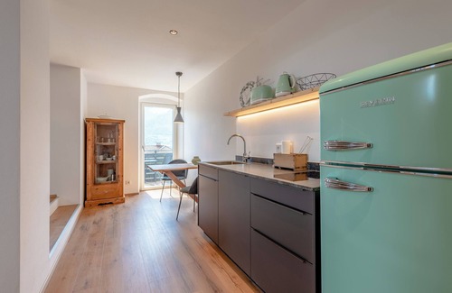 Tramin Apartamento | Wunderschöne und Detailverliebte Wohnung mit Infrarotkabine
