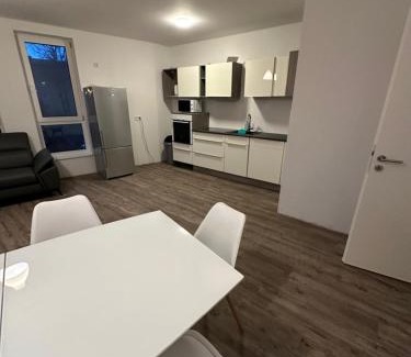 Taucha Apartamento | Wunderschöne Ferienwohnung in Leipzig Taucha 1 OG links