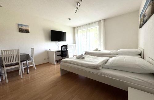 Haunstetten-Ost Apartamento | WuP Living Apartment am Stadtwald TG Parkplatz