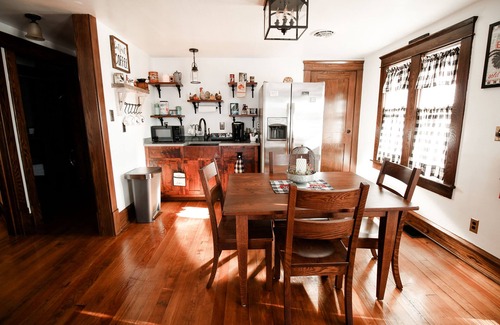 Berlin Casa | Wurthmann House Unit #1 Your Home Away From Home