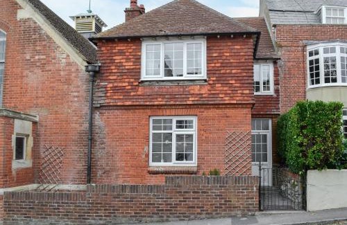 Wyke Regis Casa | Wyke School Yard