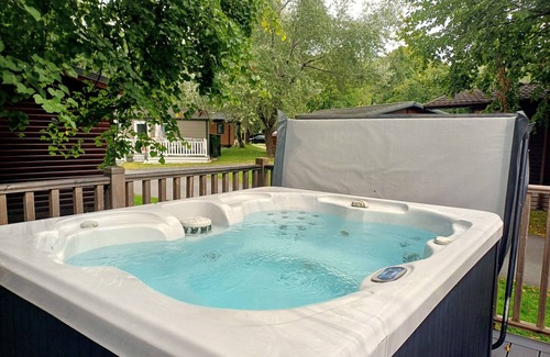 Troutbeck Bridge Cabina | Wynander Lodge - a holiday lodge that sleeps 4 guests in 2 bedrooms