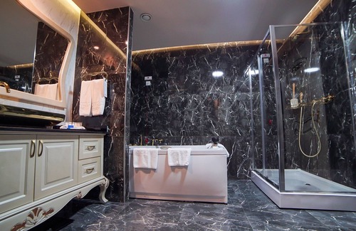 Old Boulevard Hotel | Wyndham Batumi