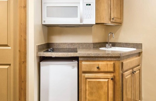 Hanover Condominio | Wyndham Galena Resort |2BR/2BA King Bed Balc Suite
