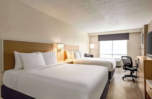 Gwinnett Place Hotel | Wyndham Garden Duluth