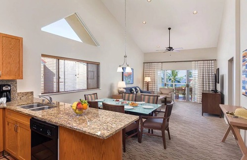 Kahaluu-Keauhou Complejo | Wyndham Kona Coast Resort 1 Bedroom / 2 beds / 1 bath Condo with Lanai