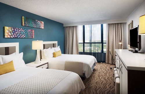 Lake Buena Vista Hotel | Wyndham Lake Buena Vista – Disney Springs® Area