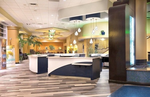 Daytona Beach Complejo | Wyndham Ocean Walk - 1 Bedroom Deluxe with a Balcony - Sleeps 4! Beach Resort