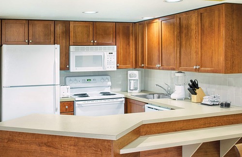 Pompano Beach Complejo | Wyndham Santa Barbara, 2 Bedroom Condo, Free WiFi and Parking