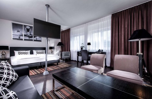 Stuttgart Hotel | Wyndham Stuttgart Airport Messe