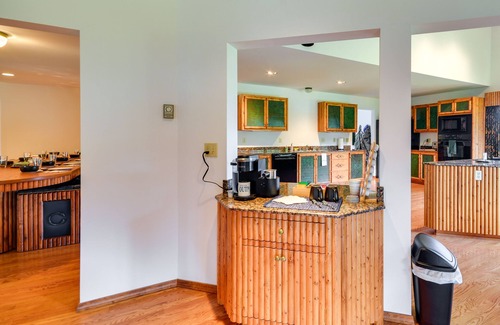 Meeteetse Casa | Wyoming Retreat on Wood River: Hike & Fly Fish!