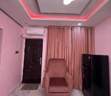 Lagos Mainland Apartamento | Xana Apartments