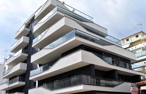 Xanthi Apartamento | XanthiBNB3: Brand-New Apartment with Direct Access to the City Center