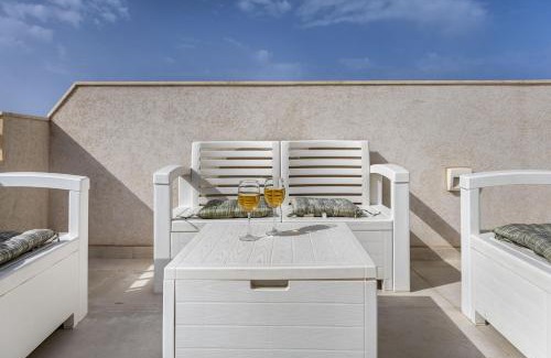 San Gwann Apartamento | Xemx Sabiha Suite 5 min walk from St Julians