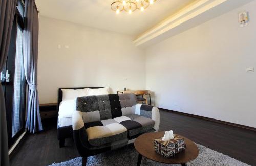 Hualien City Centre Casa | Xiao Xiang Shi Guang Min Su