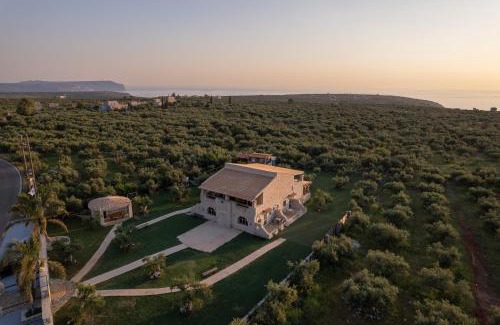 Omales Casa | Ximitadi Estate