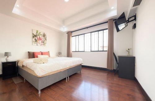 Pavas Cama Y Desayuno | XIN Bed&Breakfast