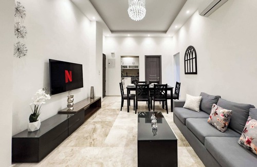 An-Nuzhah Apartamento | Xuru Stays I Valory - 5 Min to Airport