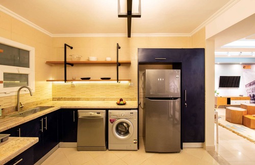 Heliopolis Apartamento | Xuru Stays I Waterfront Designer 2BR - 5 min to Airport
