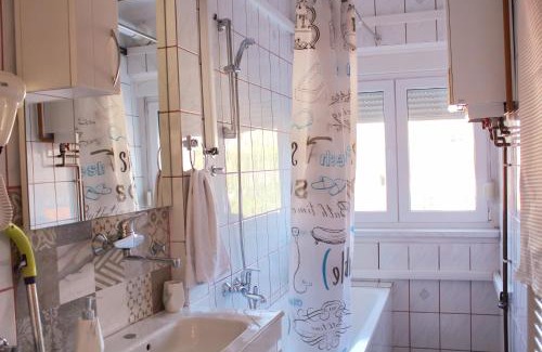 Old Town Apartamento | XXL apartment near promenade(ROOFTOP OASIS)