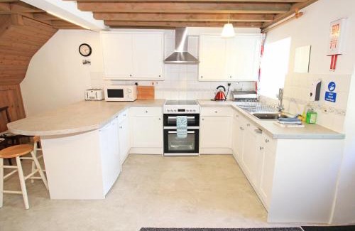 Llanbedr Casa | Y Beudy The Old Byre